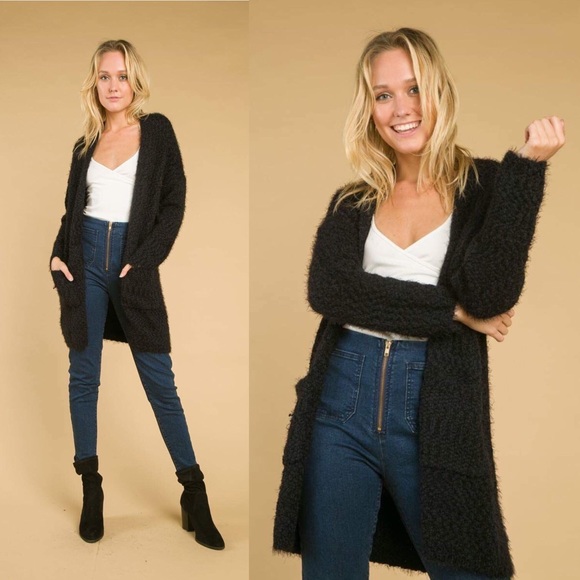 Honey Punch Sweaters - 🚨24 HOUR SALE🚨 Netflix And Chill Cardigan